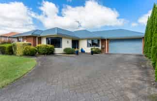16 Hastings Place, Hamilton Lake
