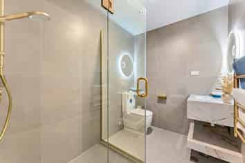 11&13 Tabitha Crescent, Henderson