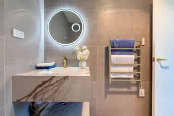 11&13 Tabitha Crescent, Henderson