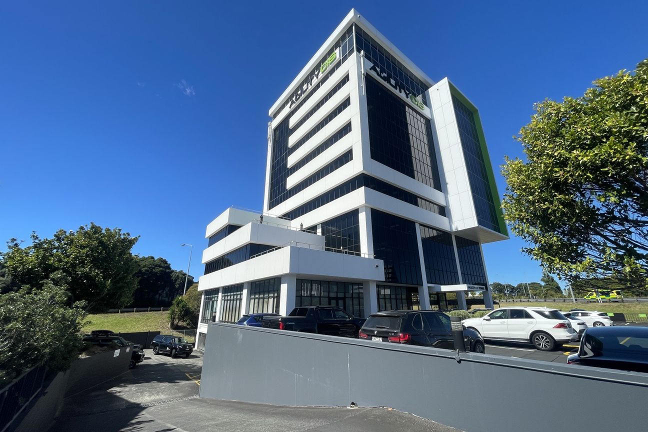 Prime 88sqm Ellerslie Office Space on Level 8 - View 2