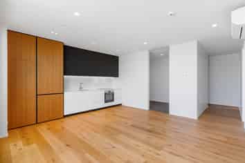 301 Catal/6 Boundary Road, Hobsonville