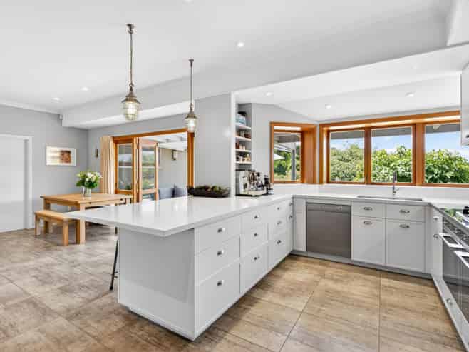 790 Main North Road, Bay View