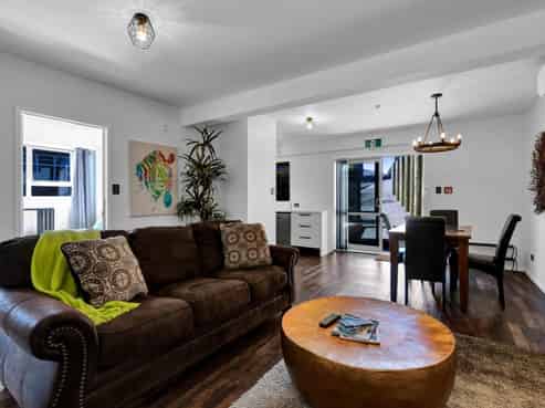 1/367 Devon Street East, Strandon