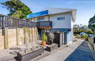 1/367 Devon Street East, Strandon