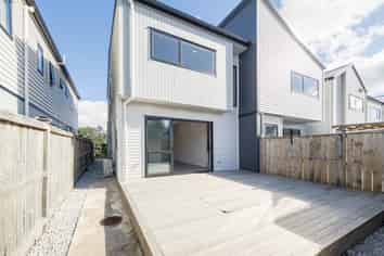 65 Kairakau Street, Takanini