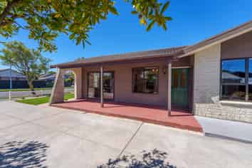 4 Exton Street, Redwood