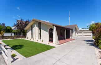 4 Exton Street, Redwood