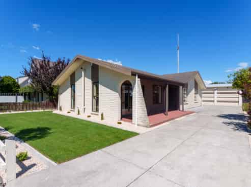 4 Exton Street, Redwood