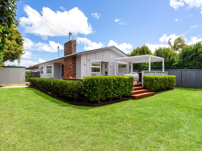 1/1 Tawa Road, Te Atatu Peninsula