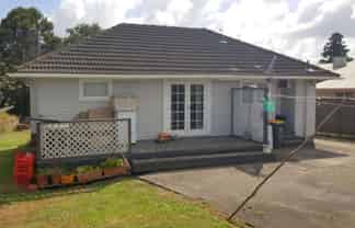 113 Tidal Road, Mangere