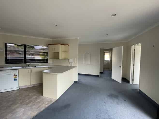 Hawkes Bay - Address withheld