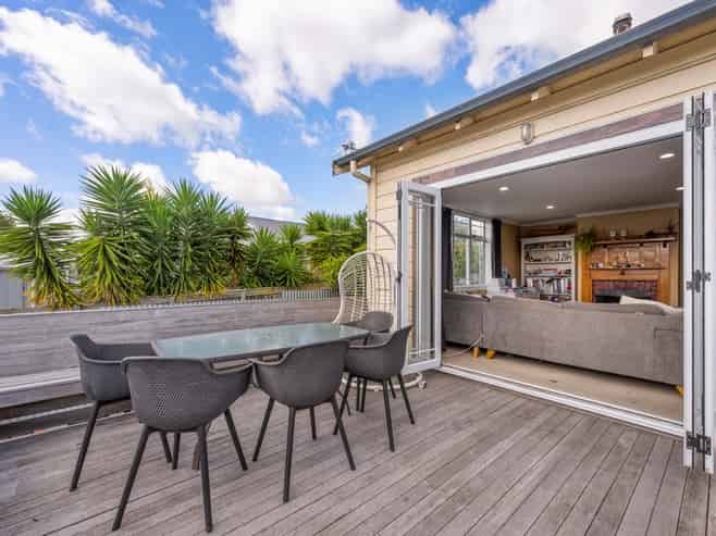 813 Oliphant Road, Raureka