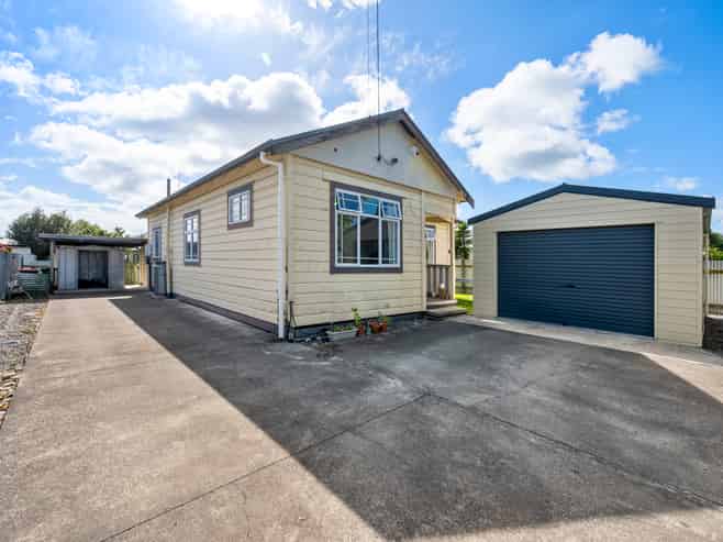 813 Oliphant Road, Raureka