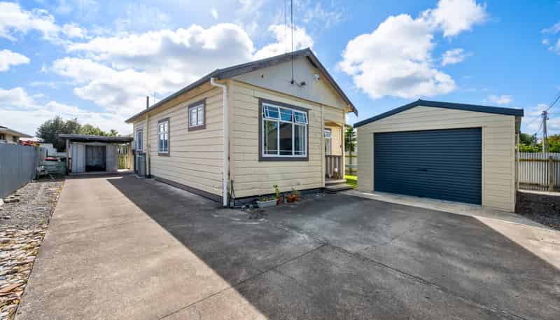 813 Oliphant Road, Raureka