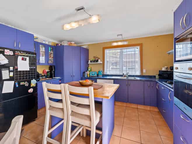 813 Oliphant Road, Raureka