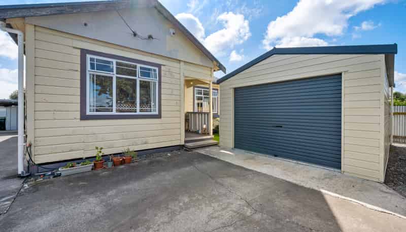813 Oliphant Road, Raureka