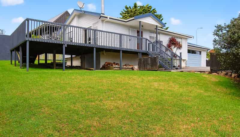 16 Puawai Street, Kaiwaka