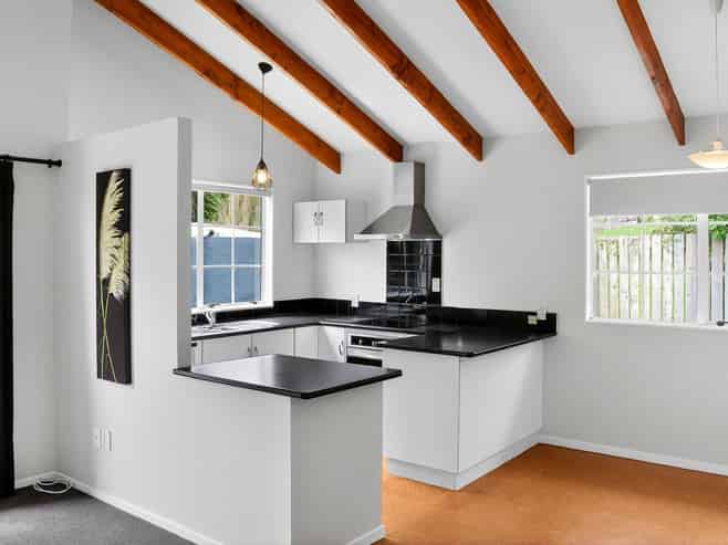 16 Puawai Street, Kaiwaka