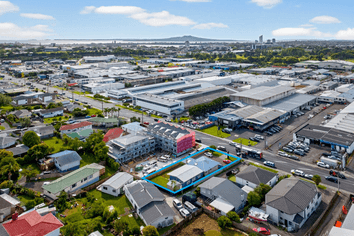 North Shore Development Site with Holding Income