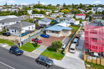 North Shore Development Site with Holding Income