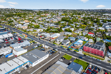 North Shore Development Site with Holding Income