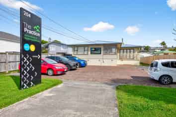 North Shore Development Site with Holding Income