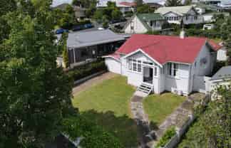 96 Lake Road, Frankton