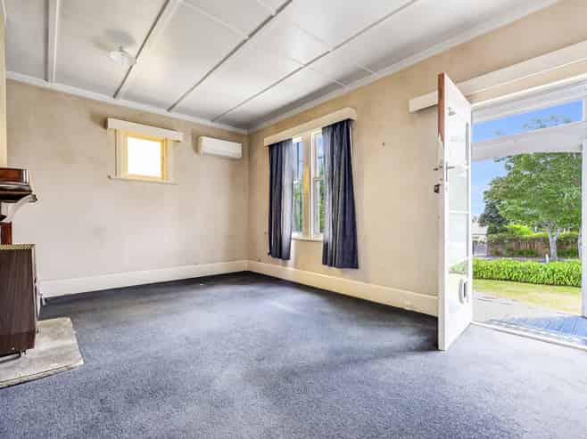 96 Lake Road, Frankton