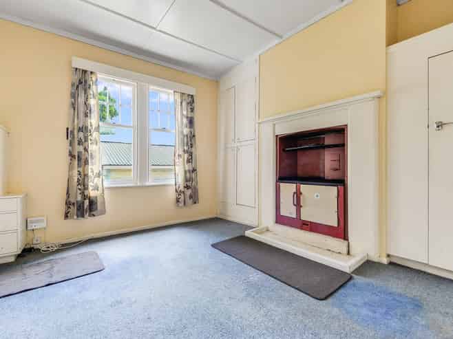 96 Lake Road, Frankton