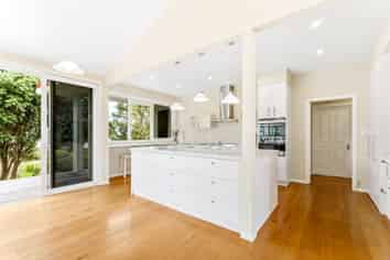 28 Schooner Avenue, Snells Beach