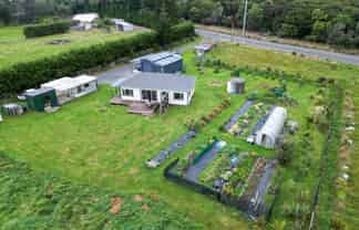 193 Mason Road, Seaward Bush