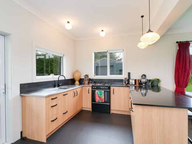 193 Mason Road, Seaward Bush