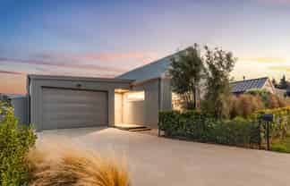 22 Robrosa Street, Wanaka