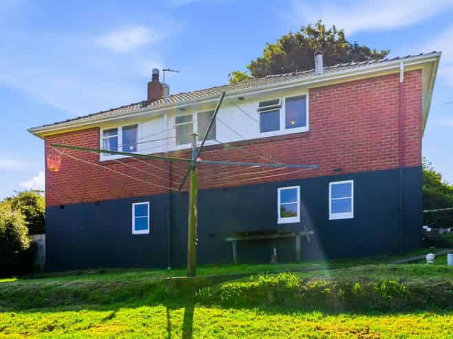 74  Columba Avenue, CALTON HILL