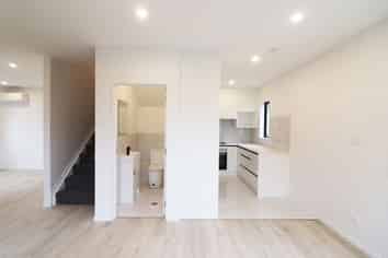 15 Grove Lane, Pakuranga