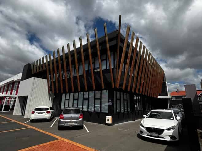 Large A-Grade office