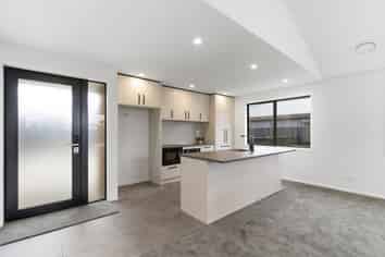 99 Hoffman Court, Waikiwi