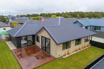 99 Hoffman Court, Waikiwi