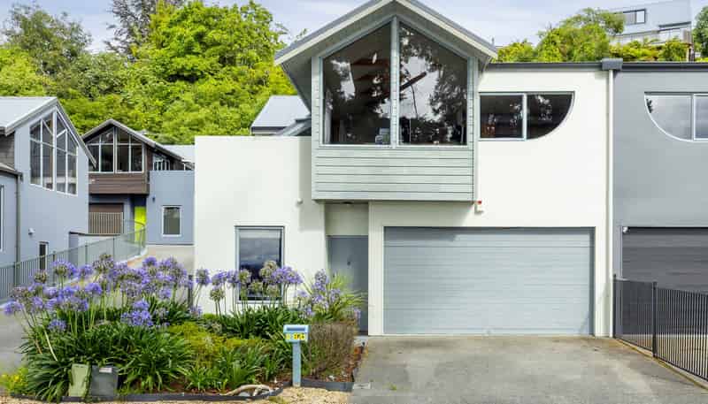 2/870 Acacia Bay Road, Acacia Bay