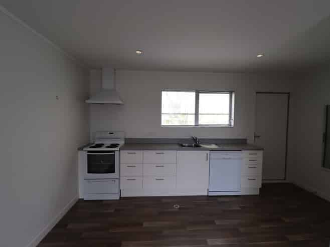 6/8 Middleton Road, Johnsonville