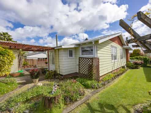 25 Margan Avenue, New Lynn