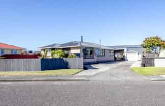 5 West Drive, Hokitika