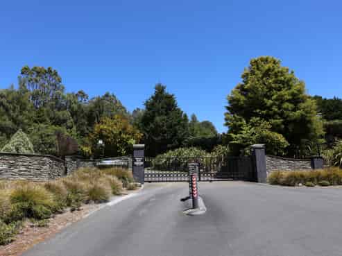 6 Grandview Lane, Acacia Bay