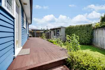 29A Coleridge Drive, Enderley