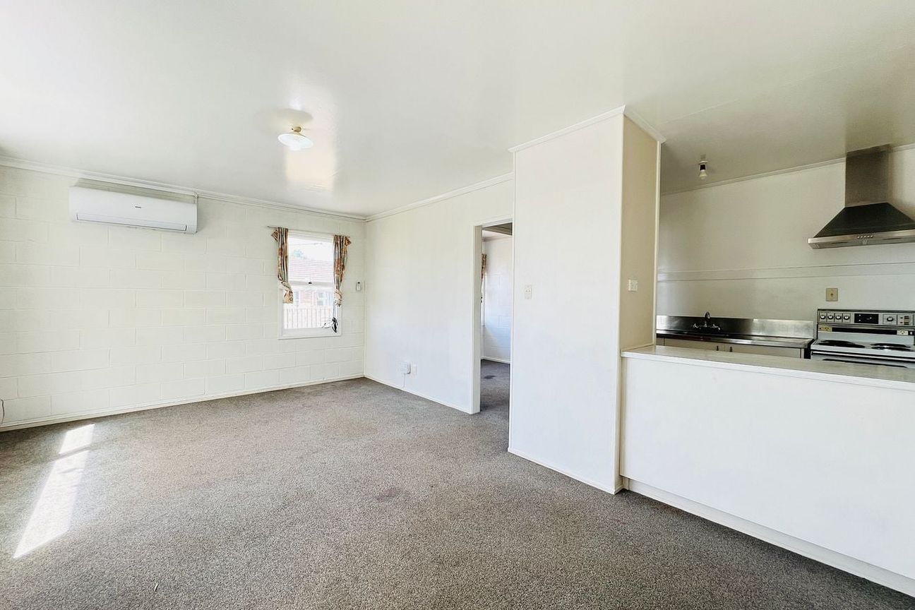 Charming 2BR Unit in Avondale! - Aanzicht 3