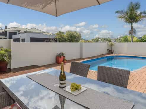 90 Manuwai Drive, Matua