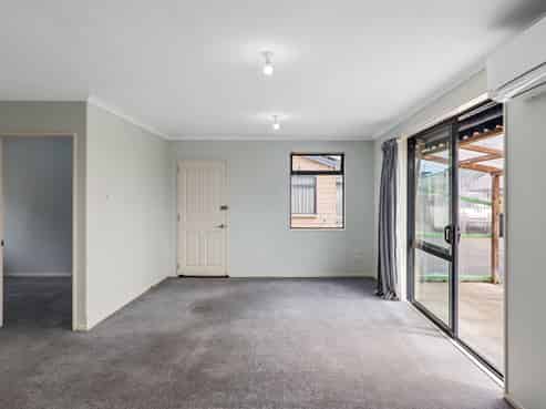 275B Breezes Road, Aranui