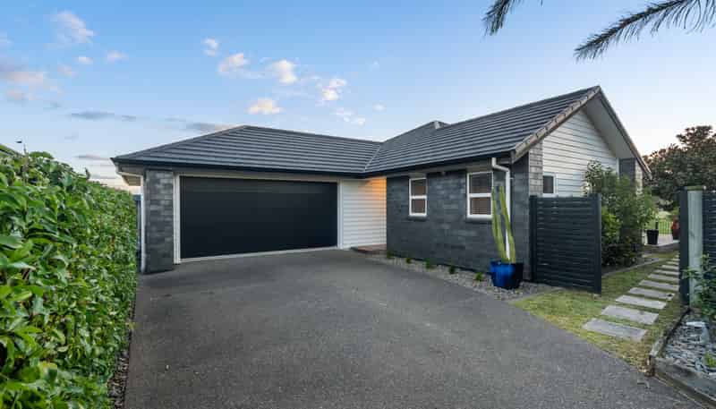 14 Celmisia Retreat, Papamoa Beach