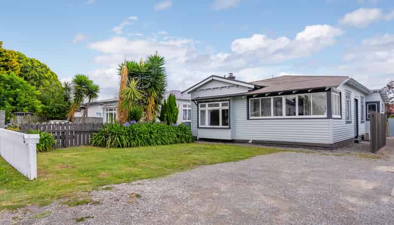 1106 Karamu Road North, Mayfair