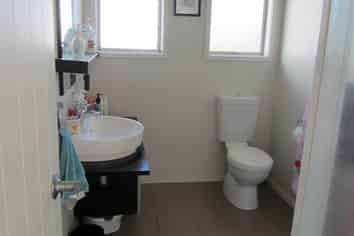 5 Willow Avenue, Birkenhead